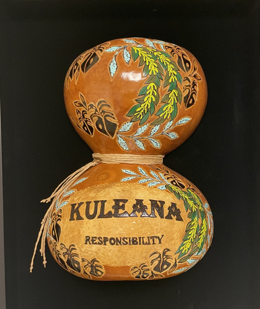Medium ipu with Hawaiian word KULEANA